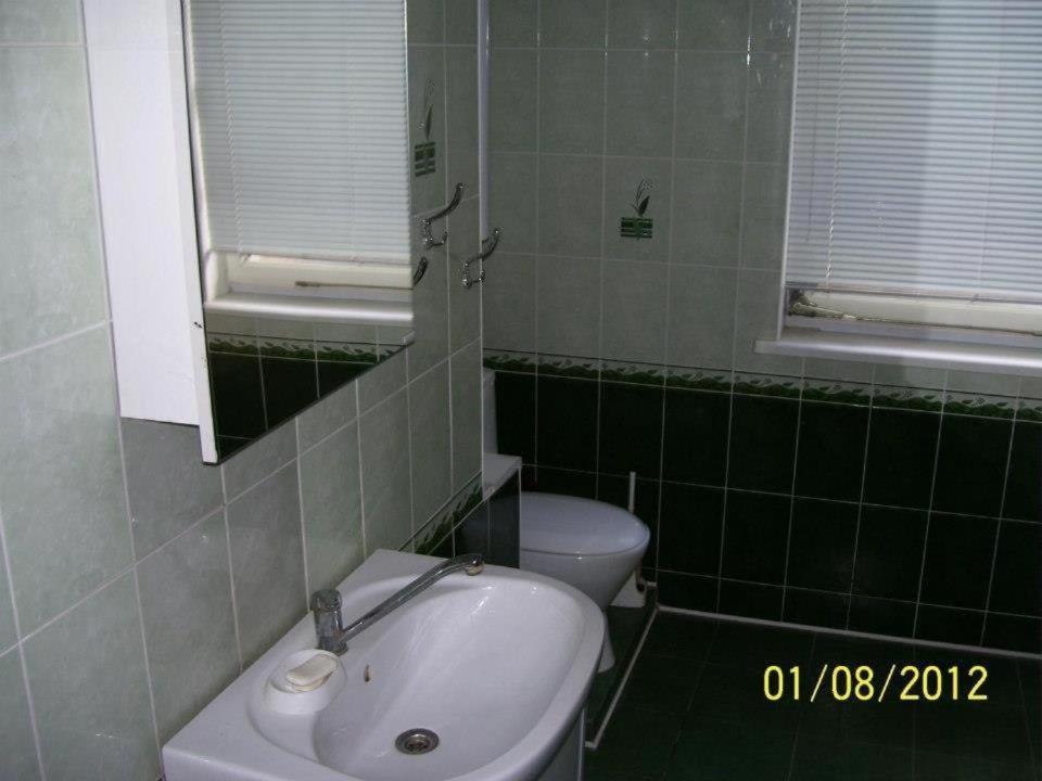 Pirtis Prie Neries Jonava Exterior foto